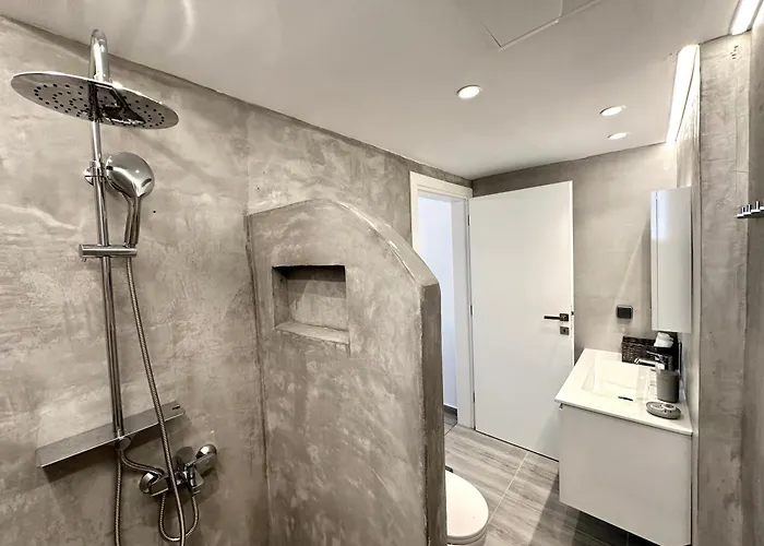 Downtown * Rhodes City