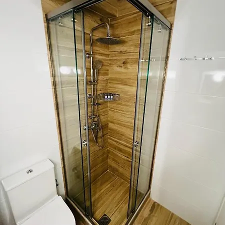 Downtown * עיר רודוס