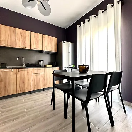 Downtown Apartamento Rhodes City